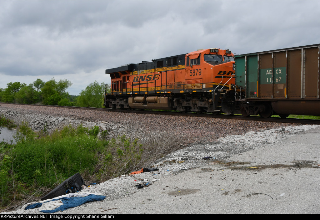 BNSF 5879 Roster 